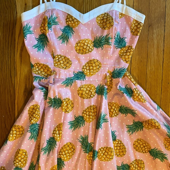 Collectif Pink Pineapple Dress Size Small - Picture 2 of 4